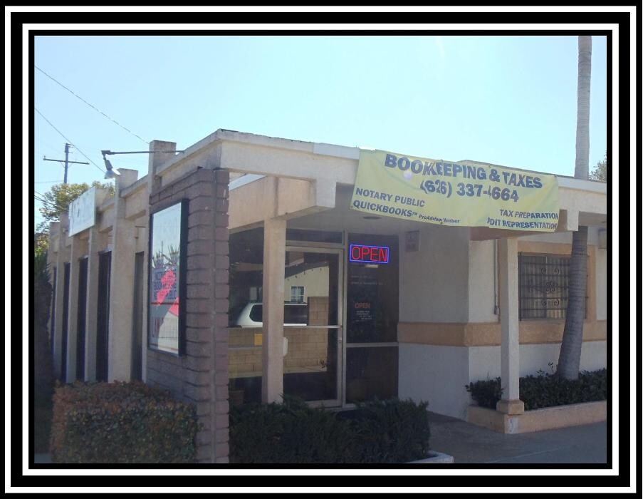 Images Martha De la chaussee Tax and Business Zone