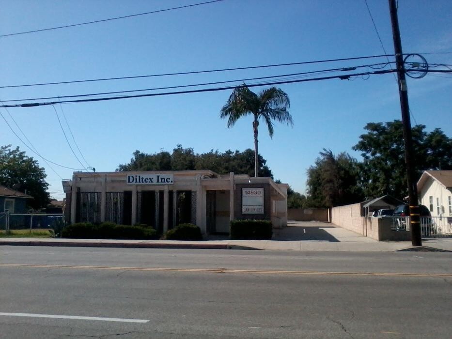 Images Martha De la chaussee Tax and Business Zone