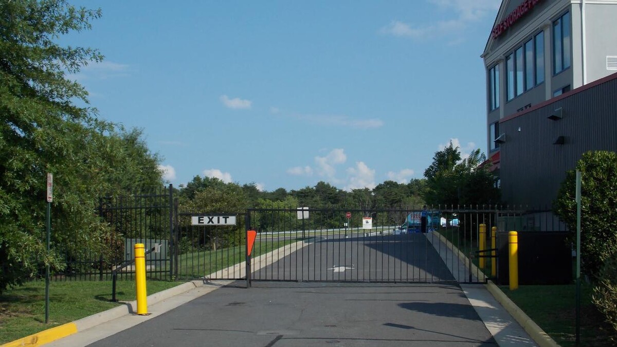 Images Self Storage Plus