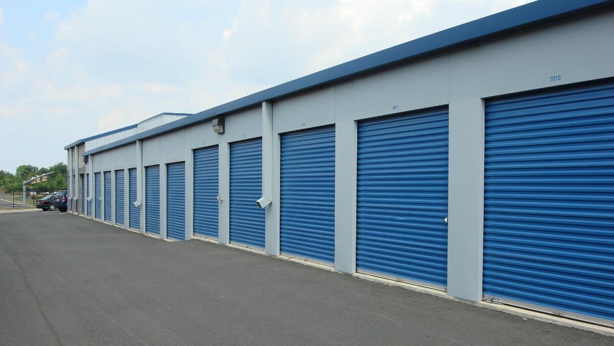 Images Self Storage Plus