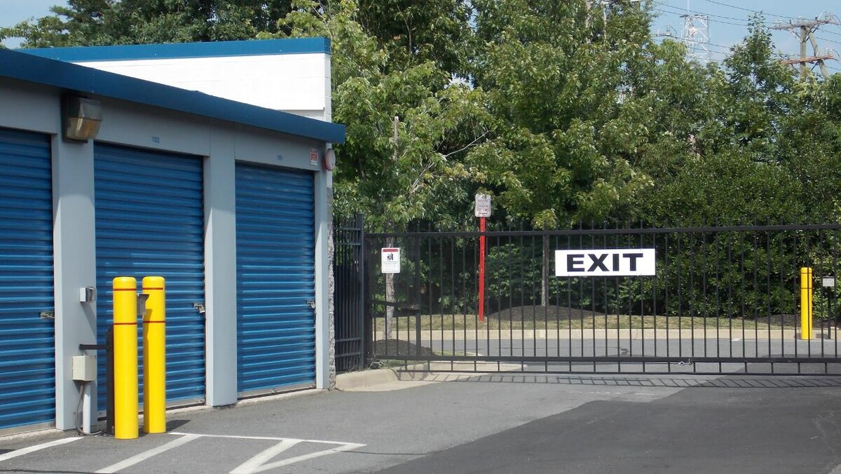 Images Self Storage Plus