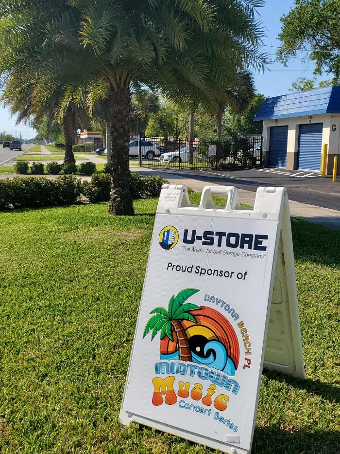 Images U-Store