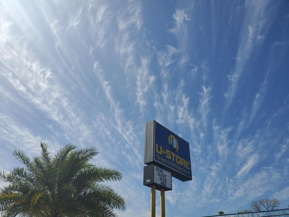 Images U-Store