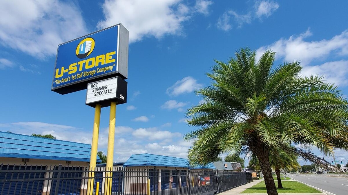 Images U-Store