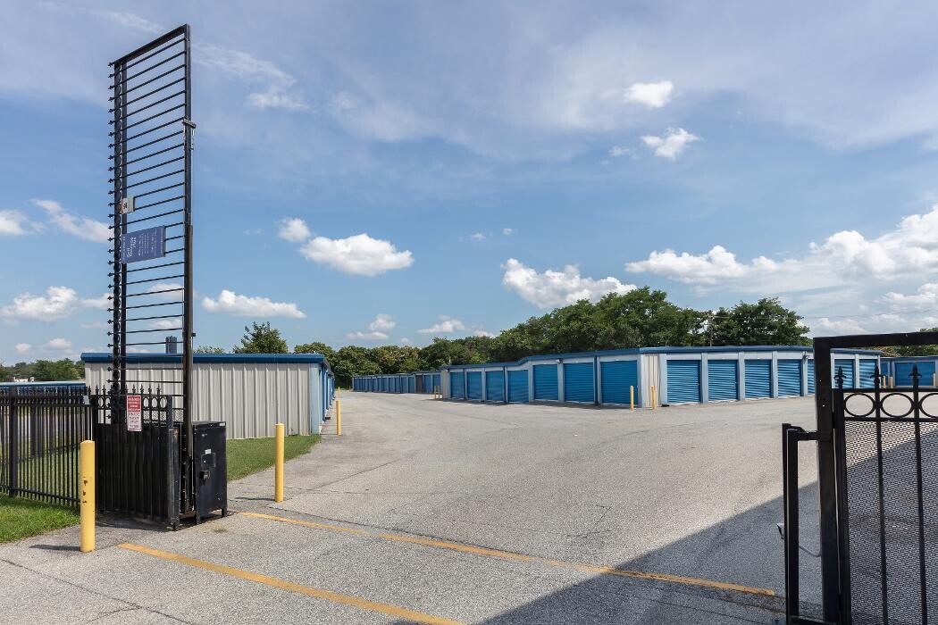 Images Self Storage Plus
