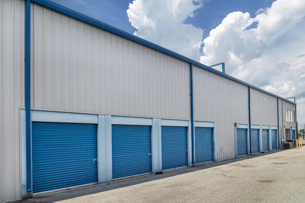 Images Self Storage Plus