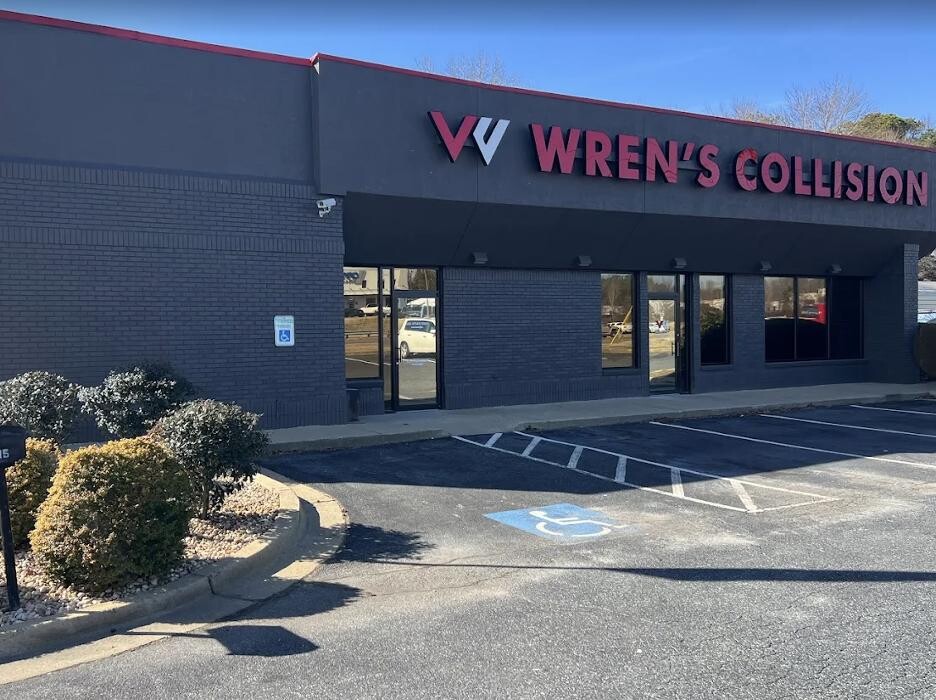 Images Wren's Collision of Kennesaw