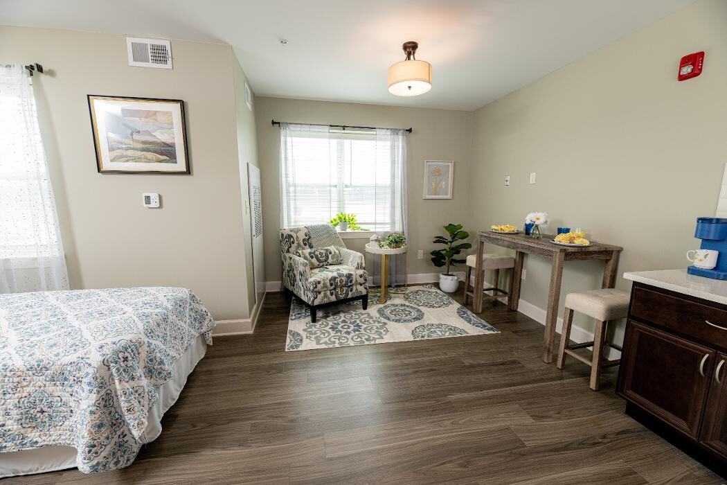 Images Charter Senior Living of West Bend