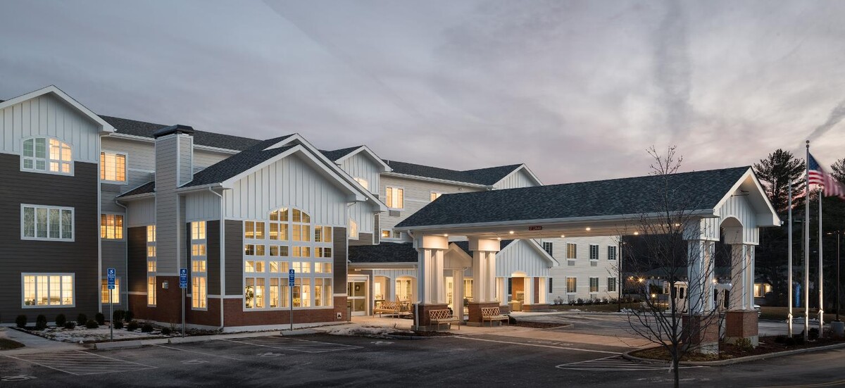 Images Charter Senior Living of Brookfield