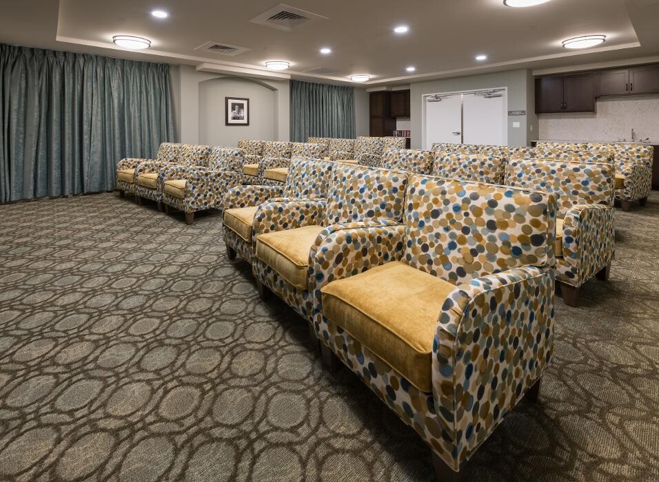 Images Charter Senior Living of Brookfield