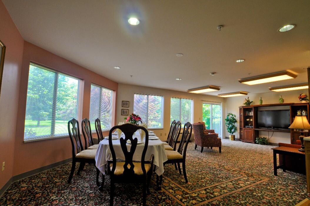 Images Charter Senior Living of Kenosha