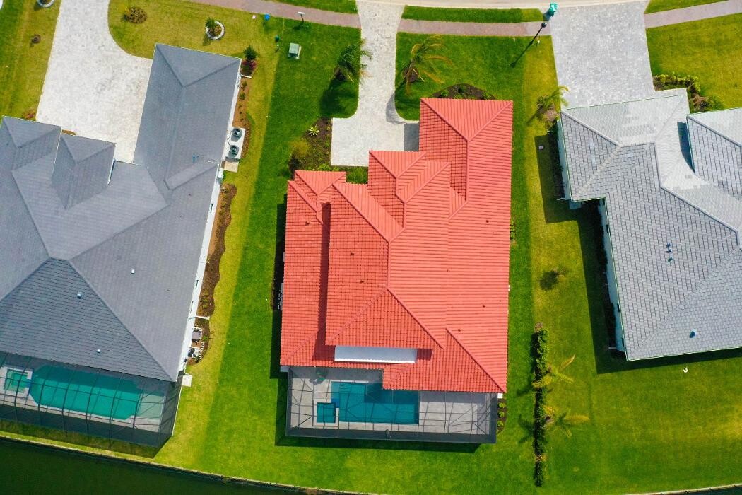 Images SB Pro Roofing