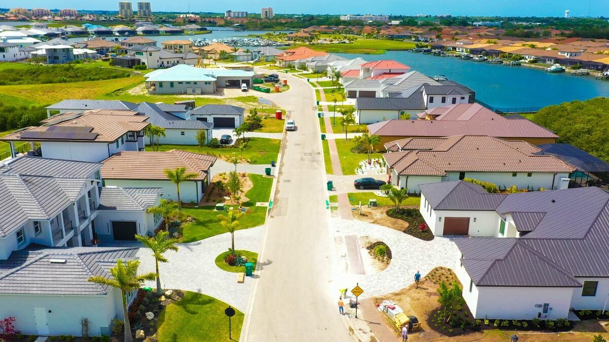 Images SB Pro Roofing