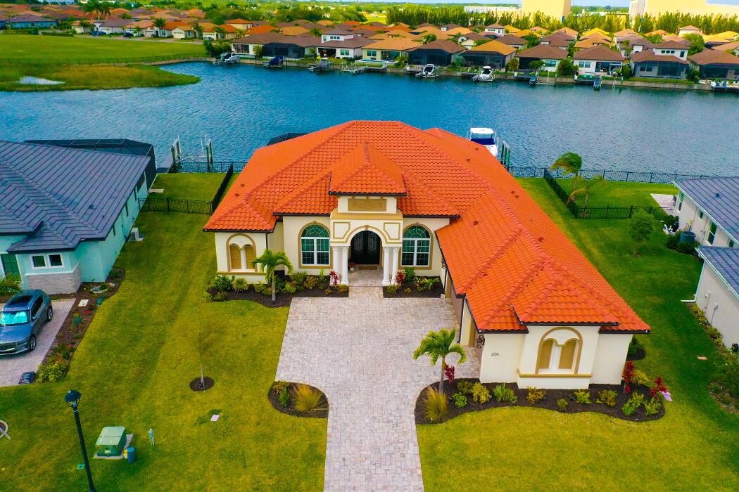 Images SB Pro Roofing