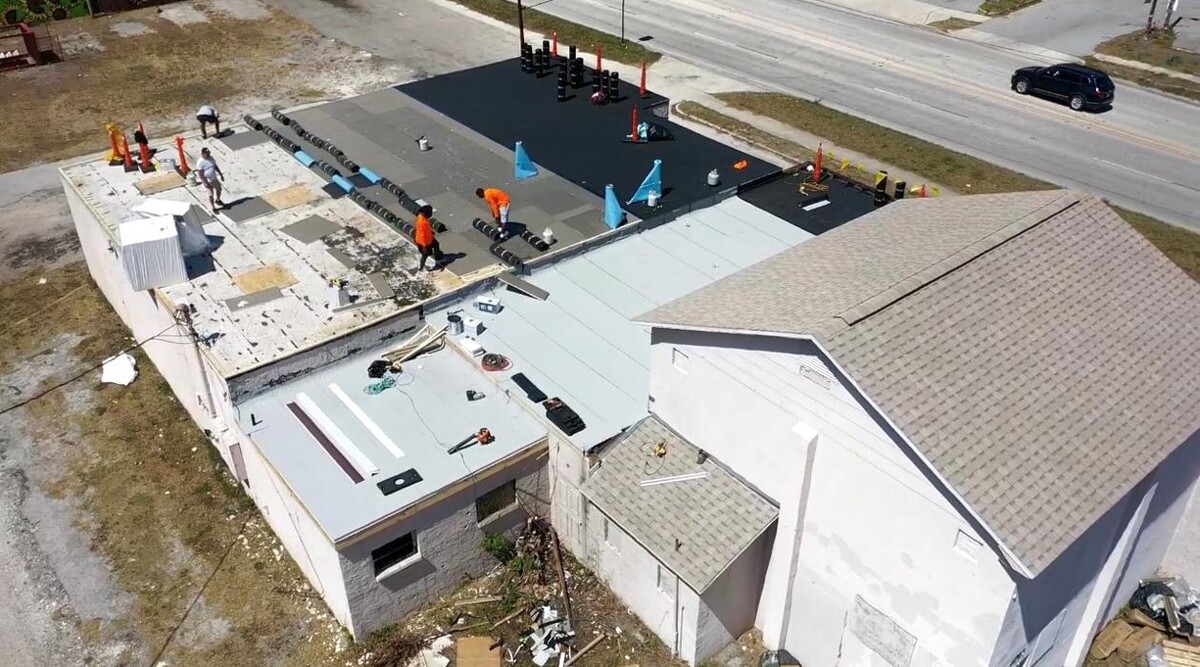 Images SB Pro Roofing