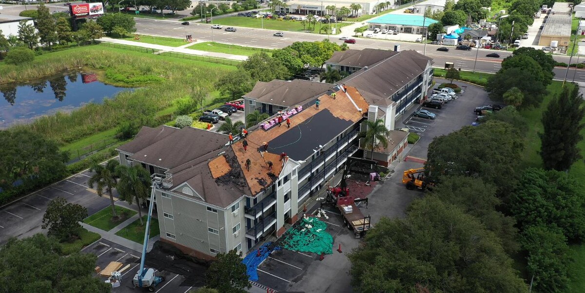 Images SB Pro Roofing