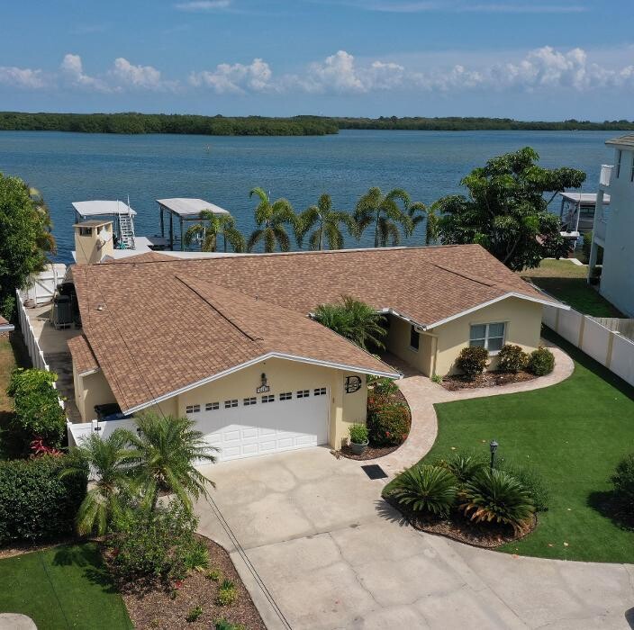 Images SB Pro Roofing