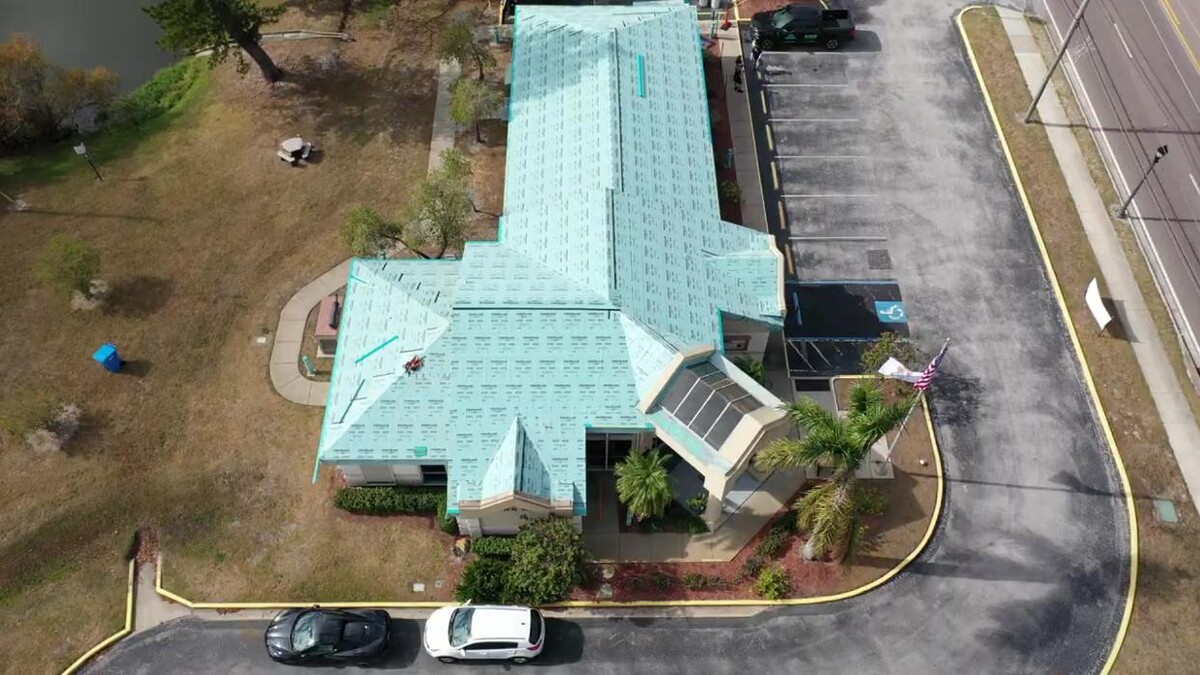 Images SB Pro Roofing