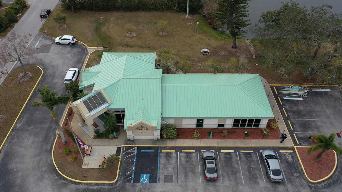 Images SB Pro Roofing