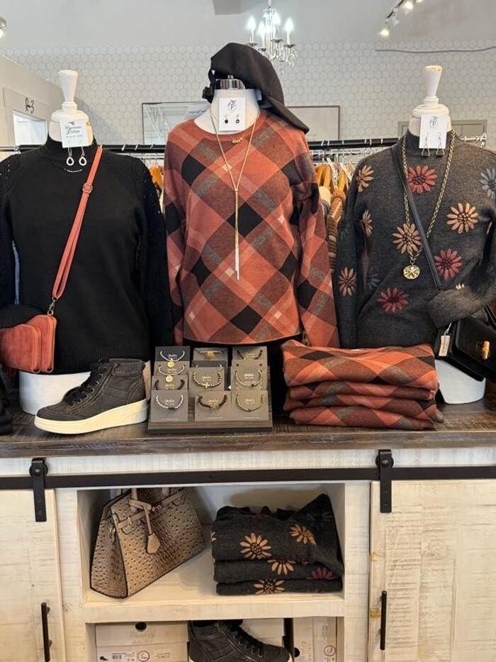 Images Mainstream Boutique Mankato