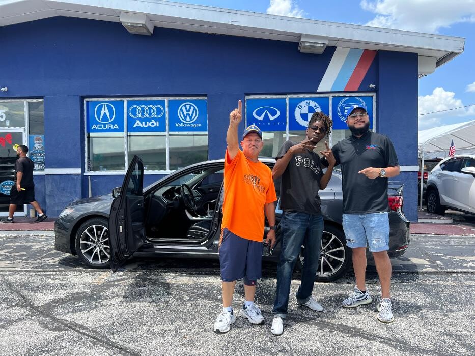 Images VIP Auto Enterprise - Used Car Dealer Orlando