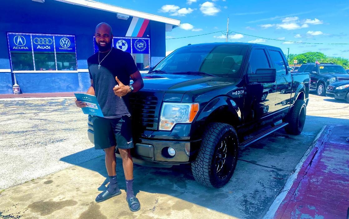 Images VIP Auto Enterprise - Used Car Dealer Orlando