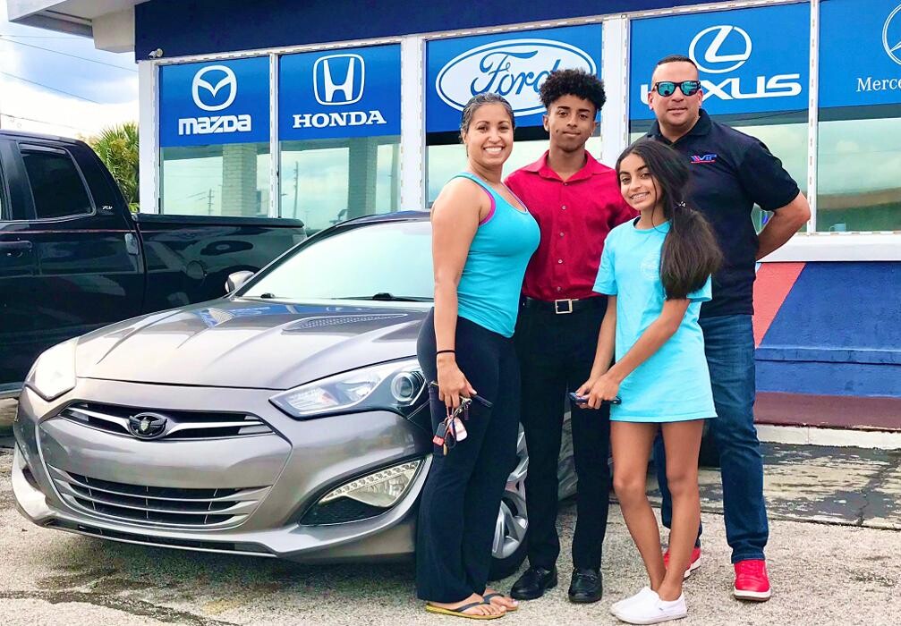 Images VIP Auto Enterprise - Used Car Dealer Orlando