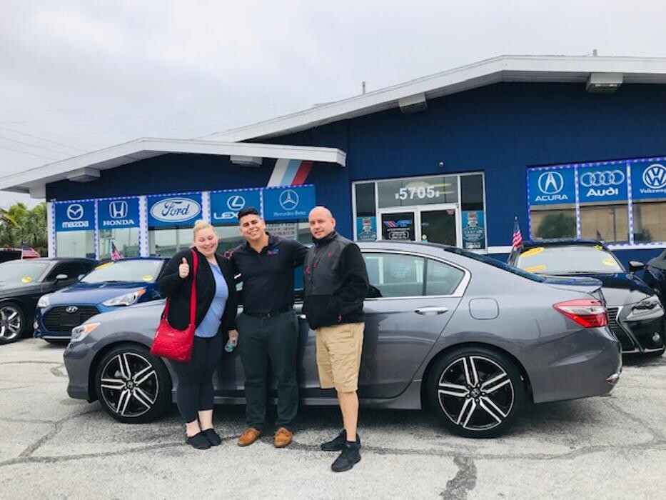 Images VIP Auto Enterprise - Used Car Dealer Orlando