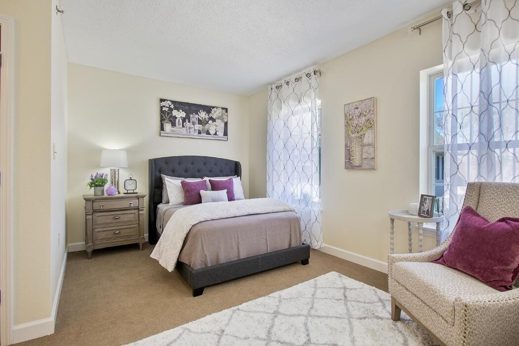 Images Charter Senior Living of Vinings