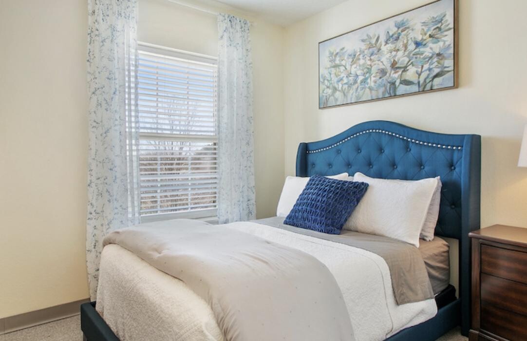 Images Charter Senior Living of Vinings