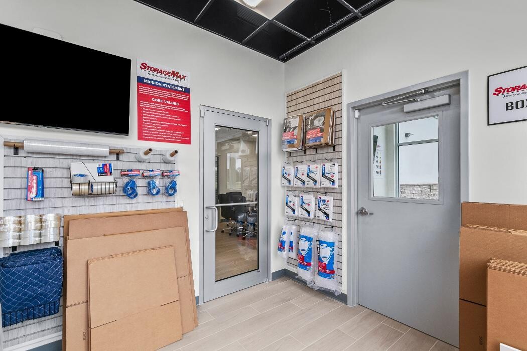 Images StorageMax Byram Parkway