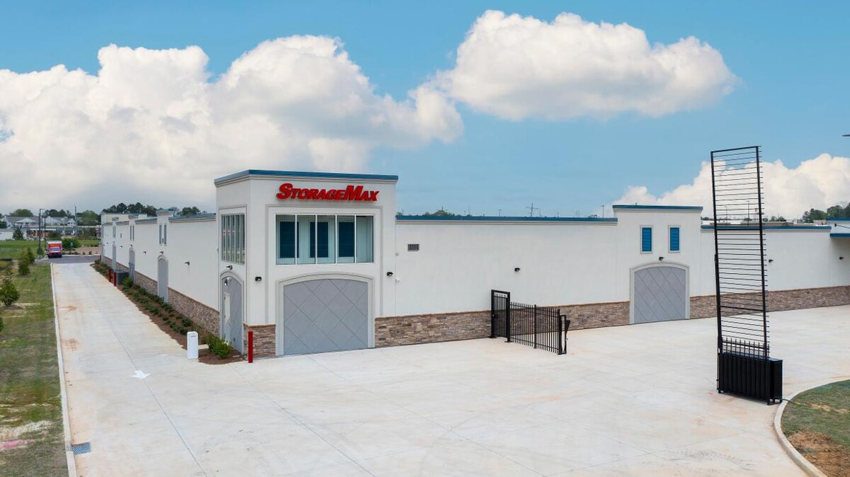 Images StorageMax Byram Parkway