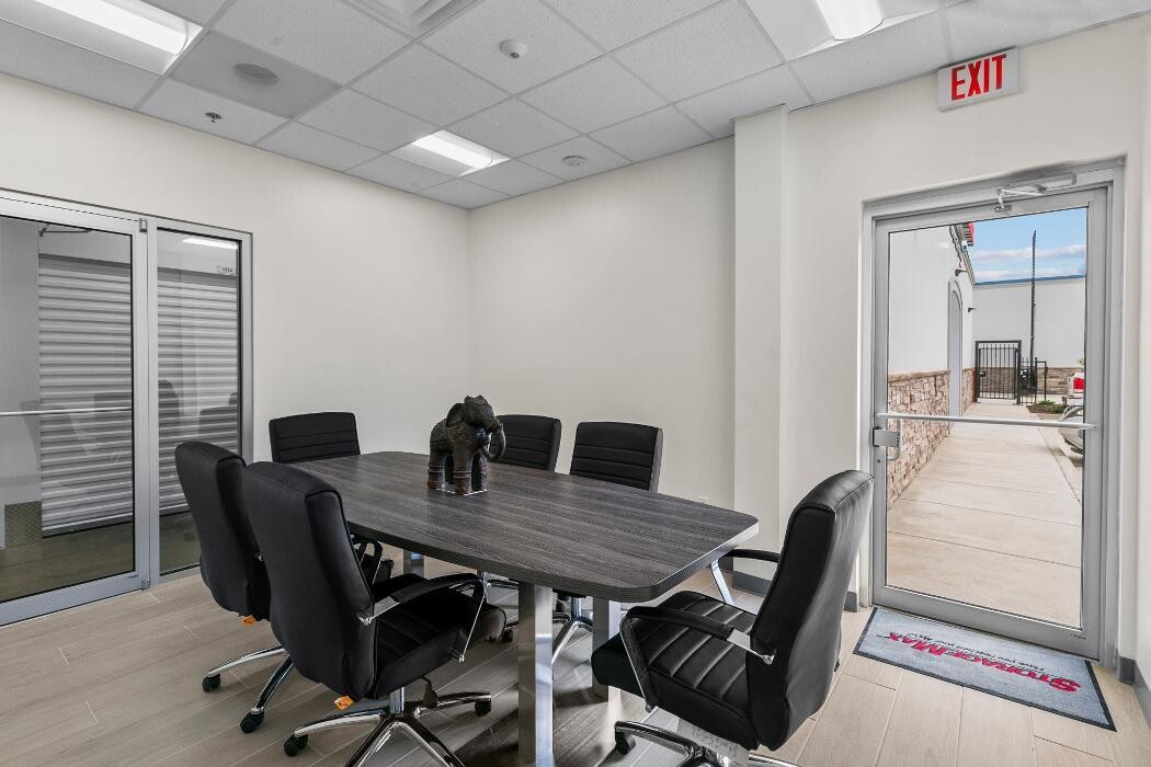 Images StorageMax Byram Parkway