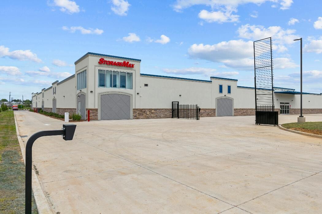 Images StorageMax Byram Parkway