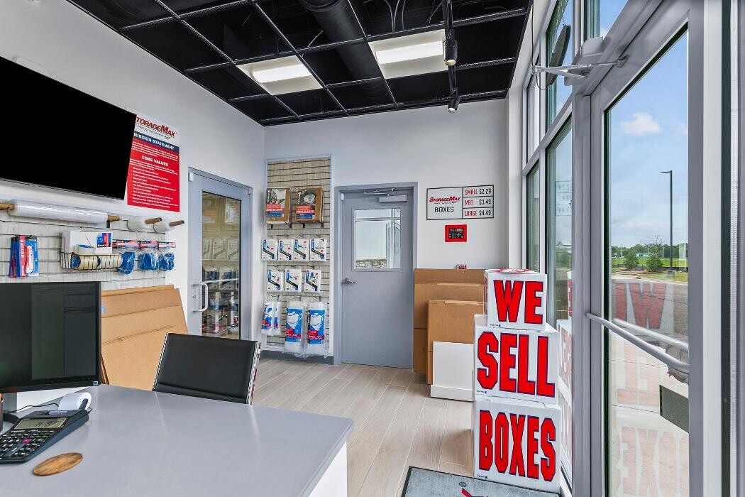 Images StorageMax Byram Parkway