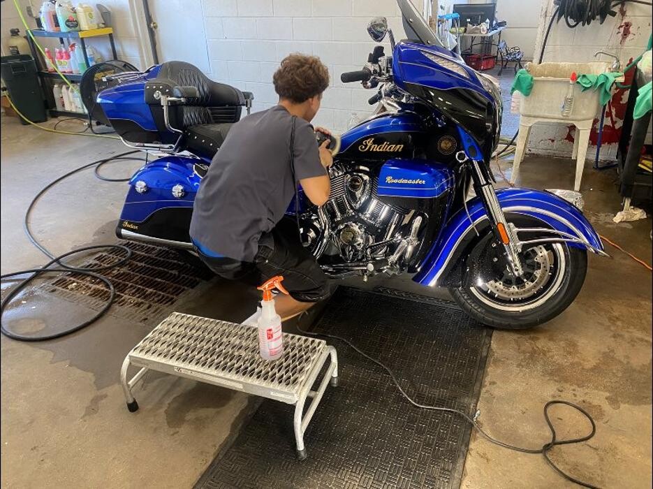 Images Buff Guys Detail, Tint and Customs