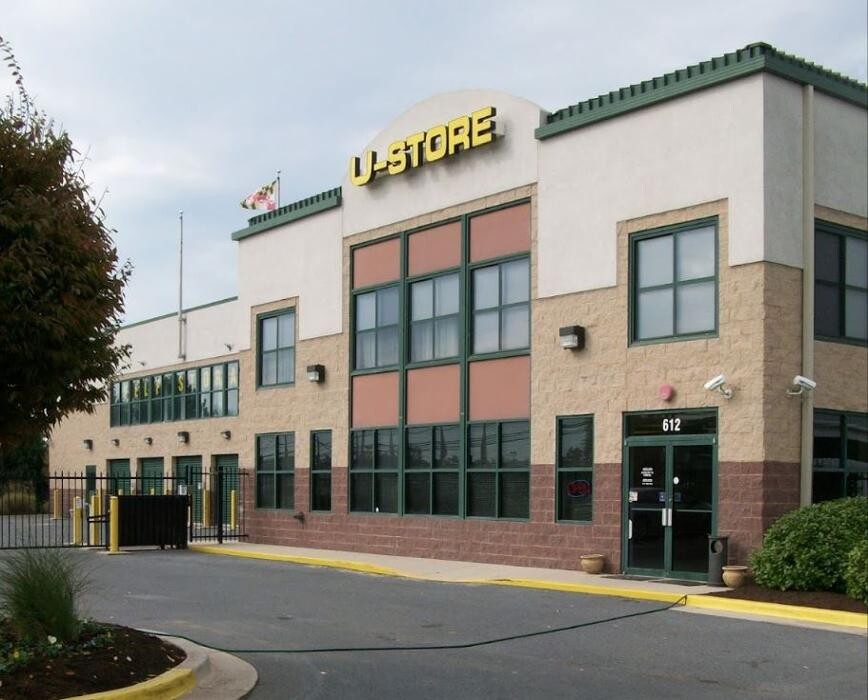 Images U-Store
