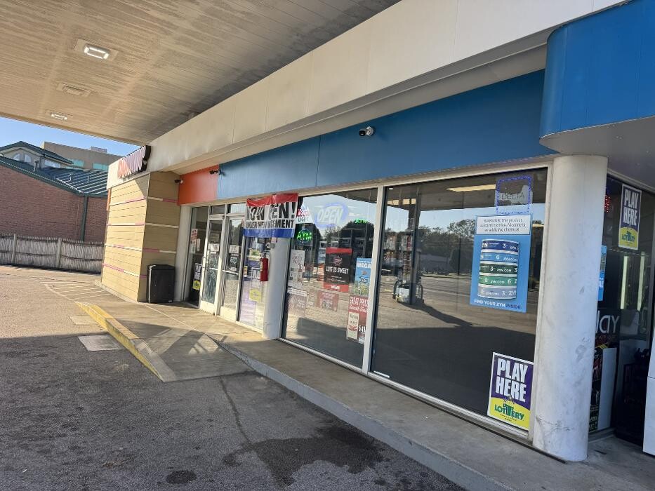 Images CoinFlip Bitcoin ATM - Valero (Portland)