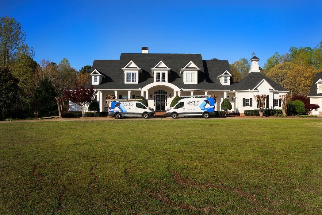 Images Arctic Circle Air