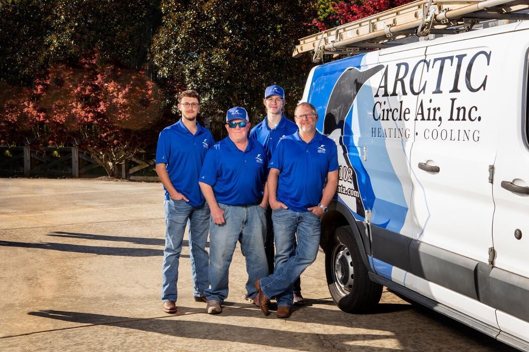 Images Arctic Circle Air