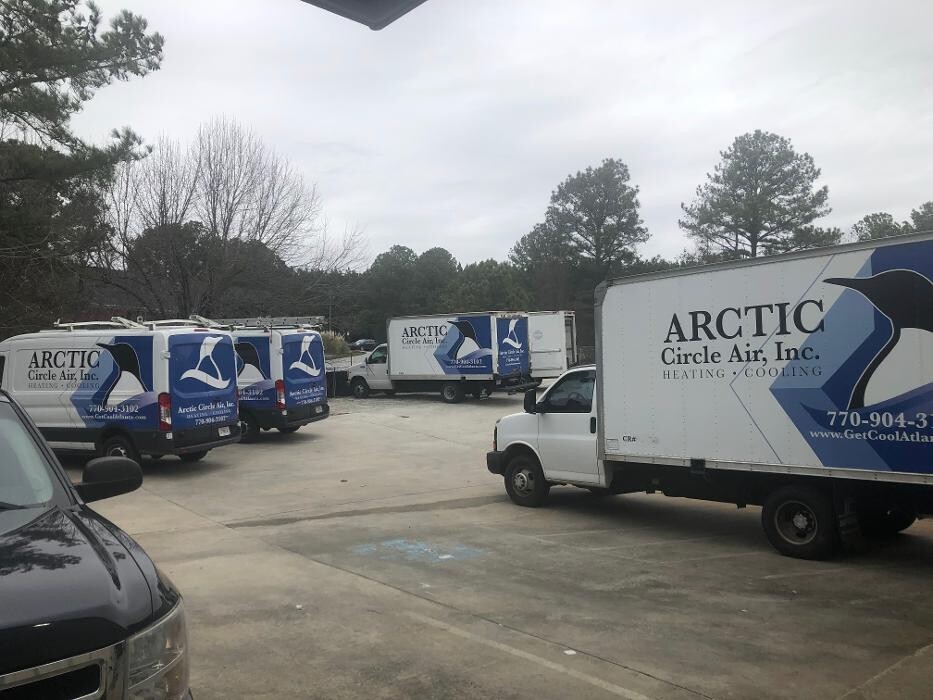 Images Arctic Circle Air