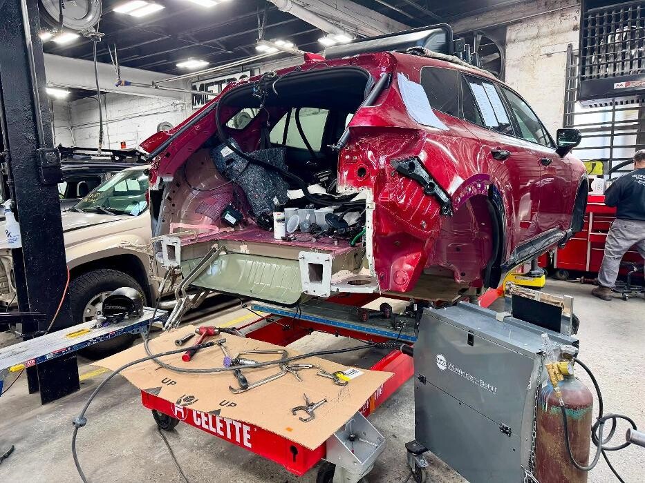 Images Metro Auto Body