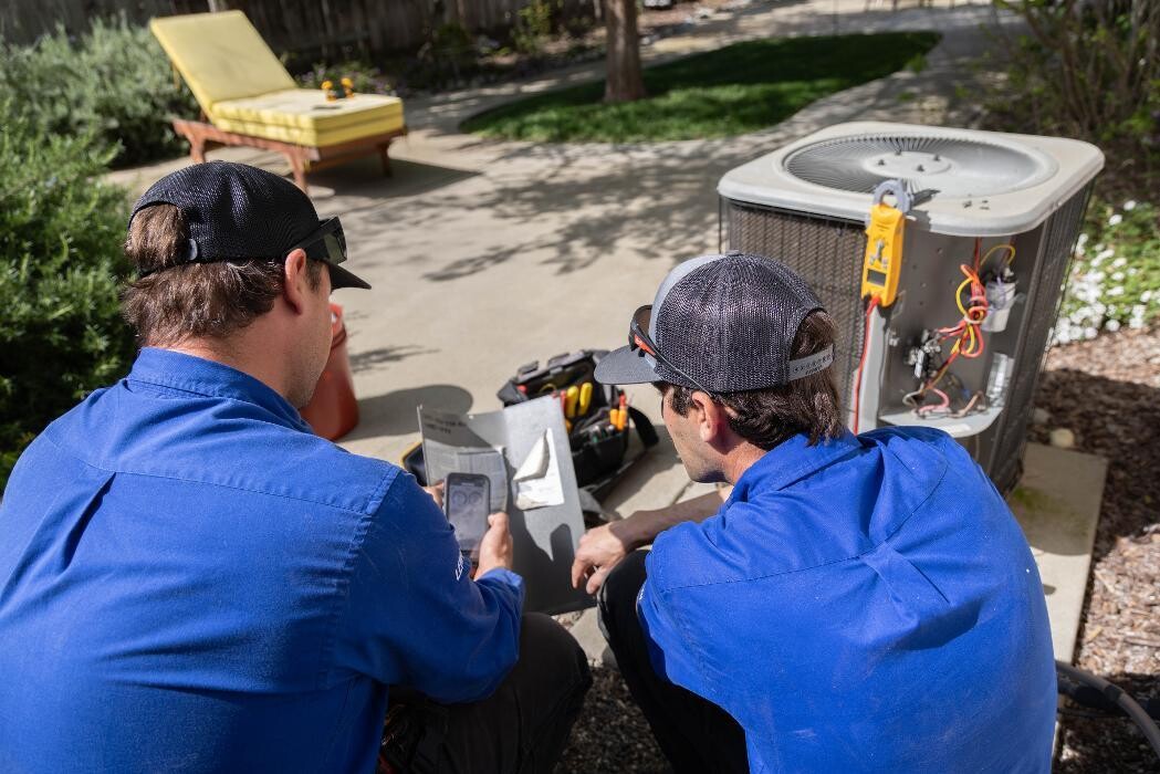 Images Royal Aire Solar, Heating, Air & Water