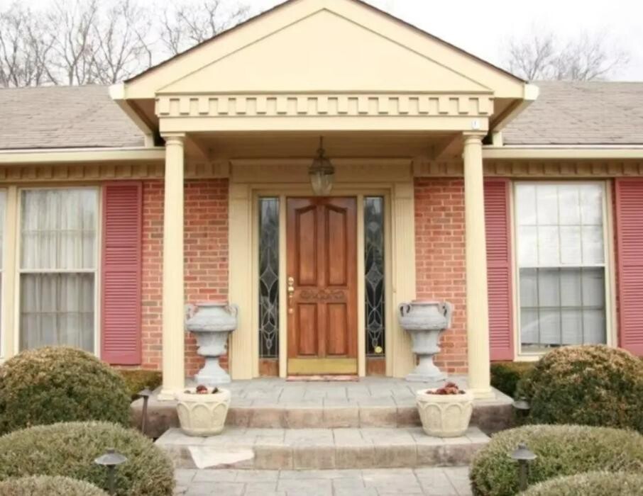 Images Premier Design & Construction Co.