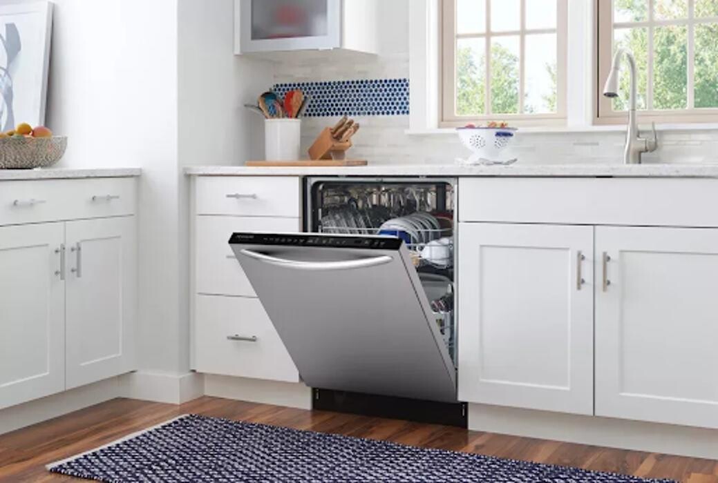 Images Howard's Appliance TV & Mattress