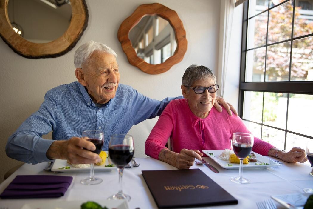 Images Carlton Senior Living Pleasant Hill - Martinez