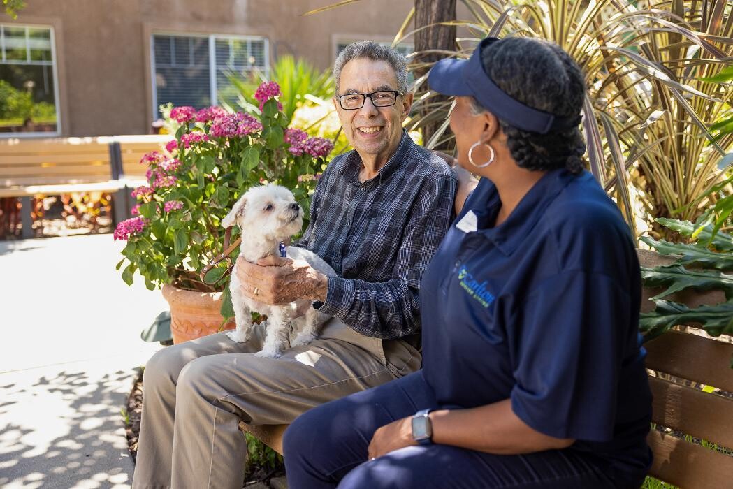 Images Carlton Senior Living Downtown Pleasant Hill