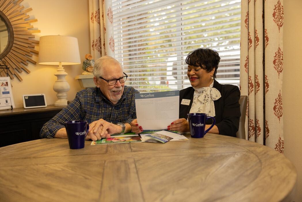 Images Carlton Senior Living San Leandro