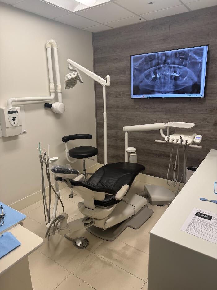 Images Britely Dentures + Implants Studio