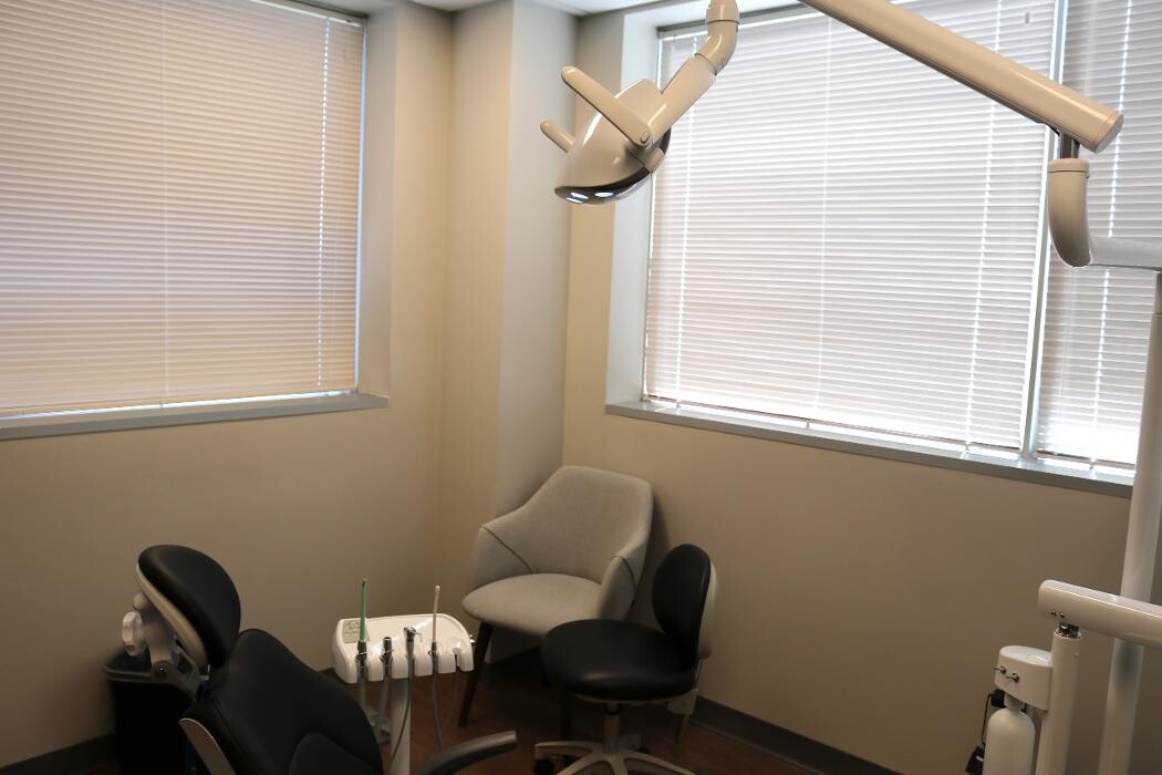 Images Britely Dentures + Implants Studio
